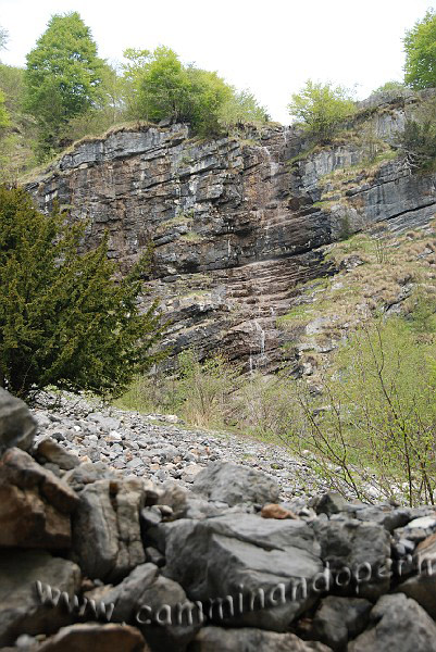 09 03689 Salt de Eder (Salto del Torrente Edra).JPG